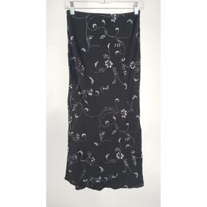 Charlotte Russe Strapless Embroidered Silver Glitter Thread On Black Size M‎
